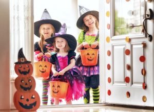 Halloween decoratie zelf maken; Leuke knutselpakketten voor kinderen